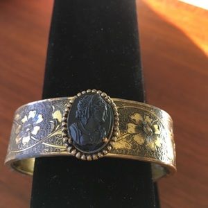 Vintage black cameo bracelet
